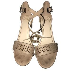 CM Heels size 7M Ankle Strap Tan Suede Block Heel‎ Open Toe